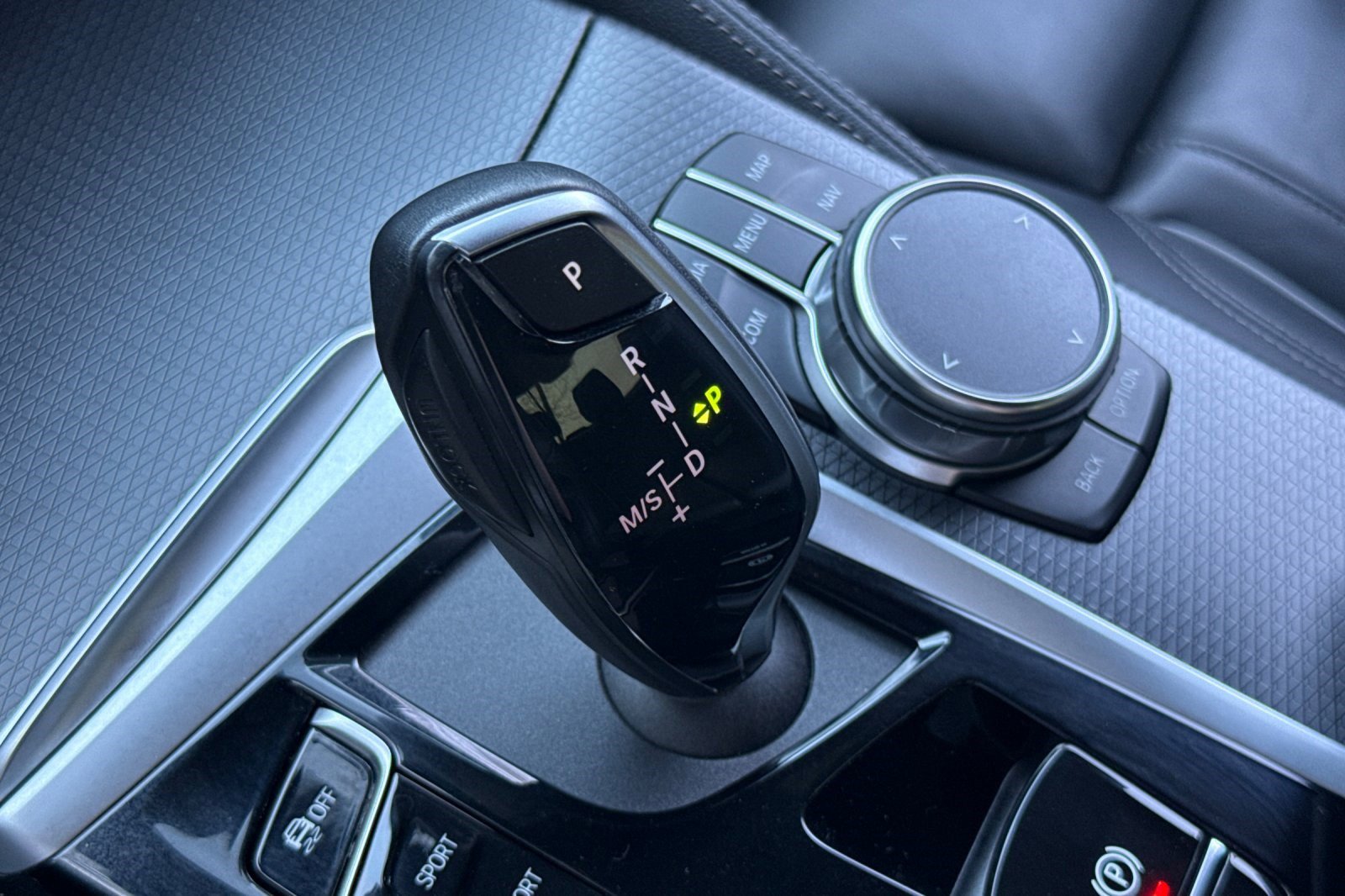 Certified 2023 BMW M550i xDrive image 26