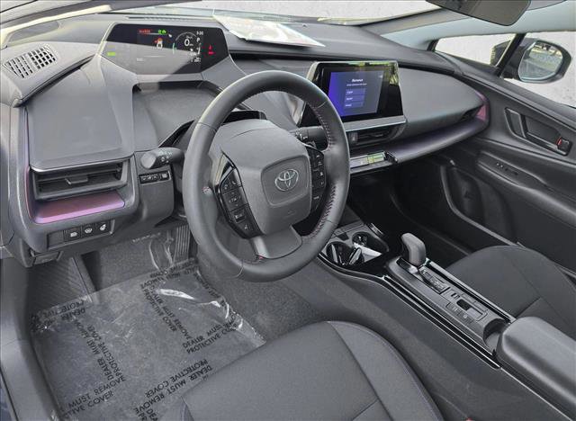 Used 2026 Toyota Prius Plug-In Hybrid image 11