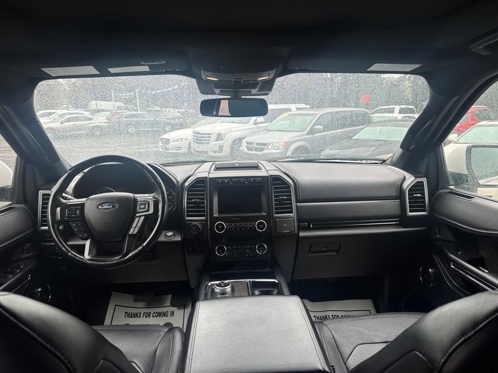 Used 2019 Ford Expedition Limited w/ Equipment Group 302A AWD/4WD image 38
