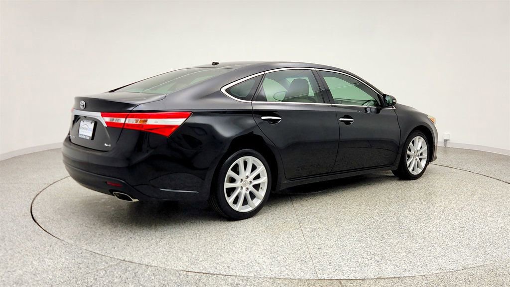Used 2013 Toyota Avalon XLE Touring image 5