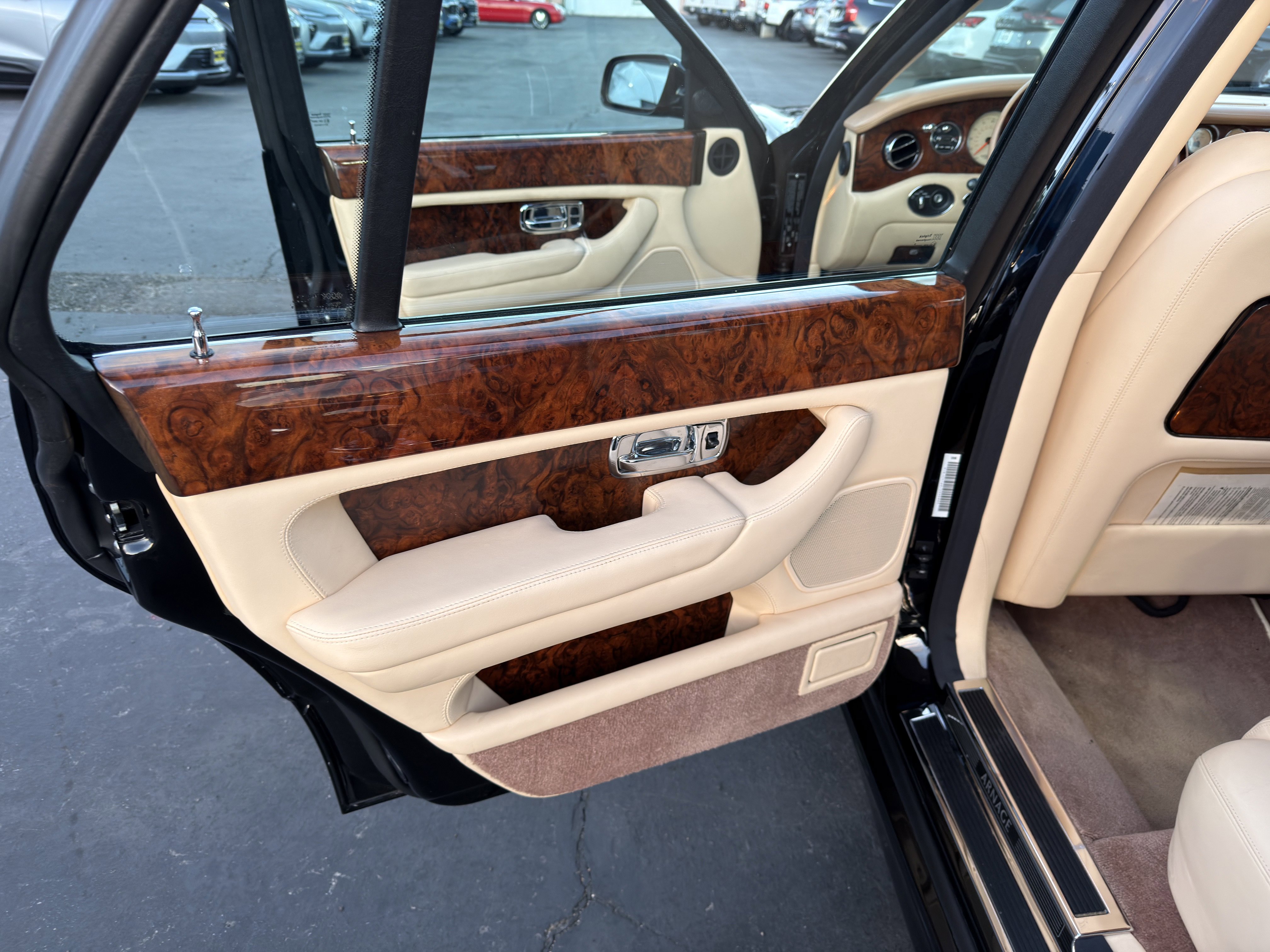 Used 2001 Bentley Arnage Red Label image 17