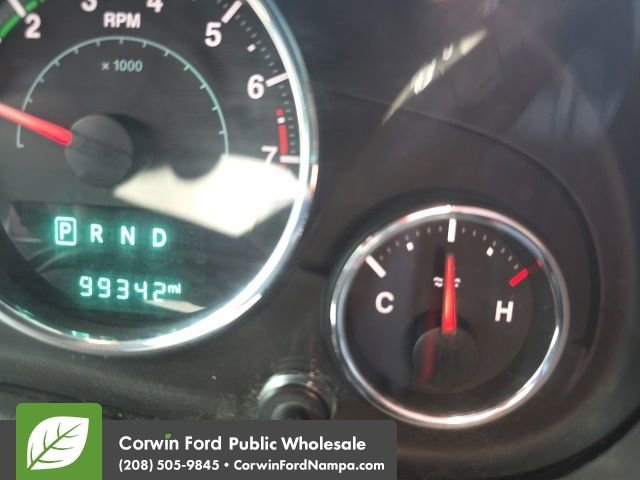 Used 2016 Jeep Wrangler Unlimited Rubicon w/ Dual Top Group image 25