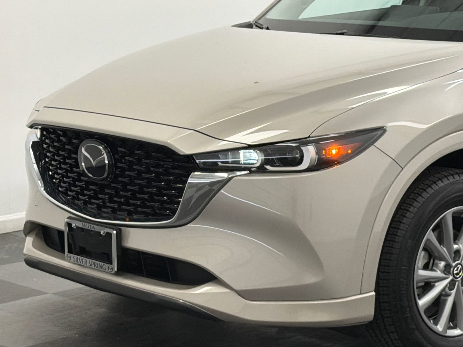 Certified 2025 MAZDA CX-5 AWD 2.5 S image 2