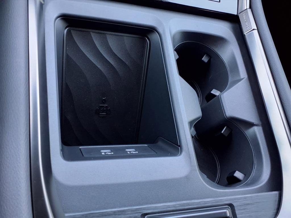 New 2026 Nissan Armada PRO-4X image 23