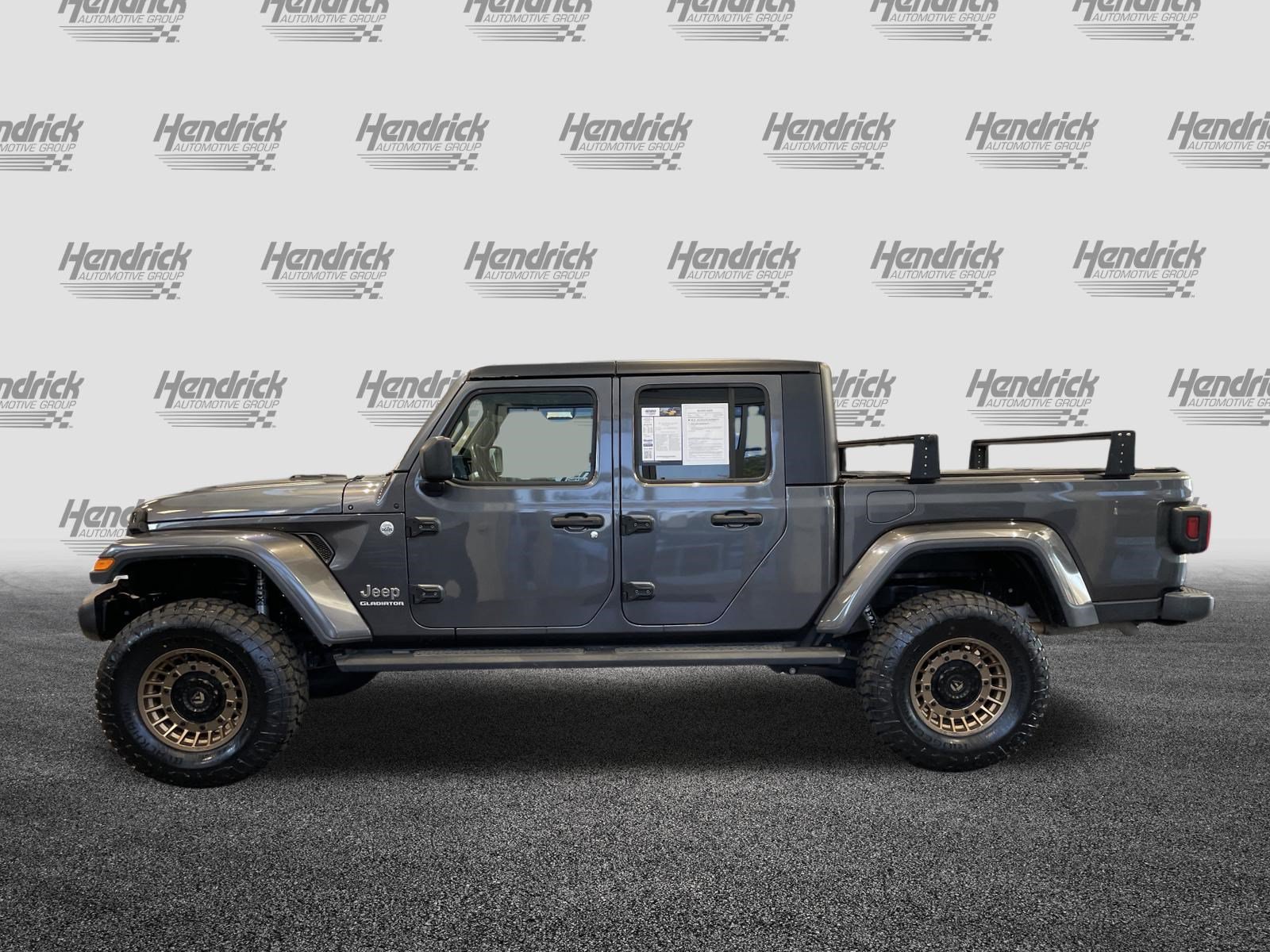 Used 2021 Jeep Gladiator Overland w/ Popular Equipment Package AWD/4WD image 7