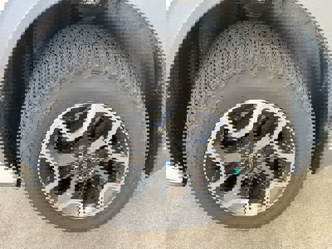 Used 2017 Subaru Crosstrek 2.0i Premium w/ Moonroof Package image 10