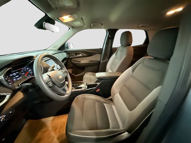 Used 2022 Chevrolet TrailBlazer LT w/ LPO, Blackout Package image 21