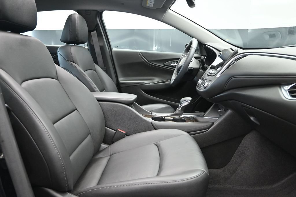 Used 2024 Chevrolet Malibu LT FWD image 22