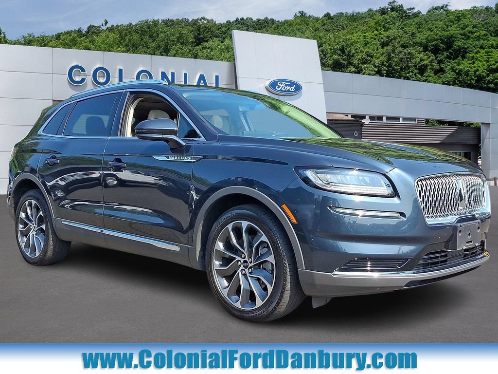 Used 2022 Lincoln Nautilus Reserve AWD/4WD image 1