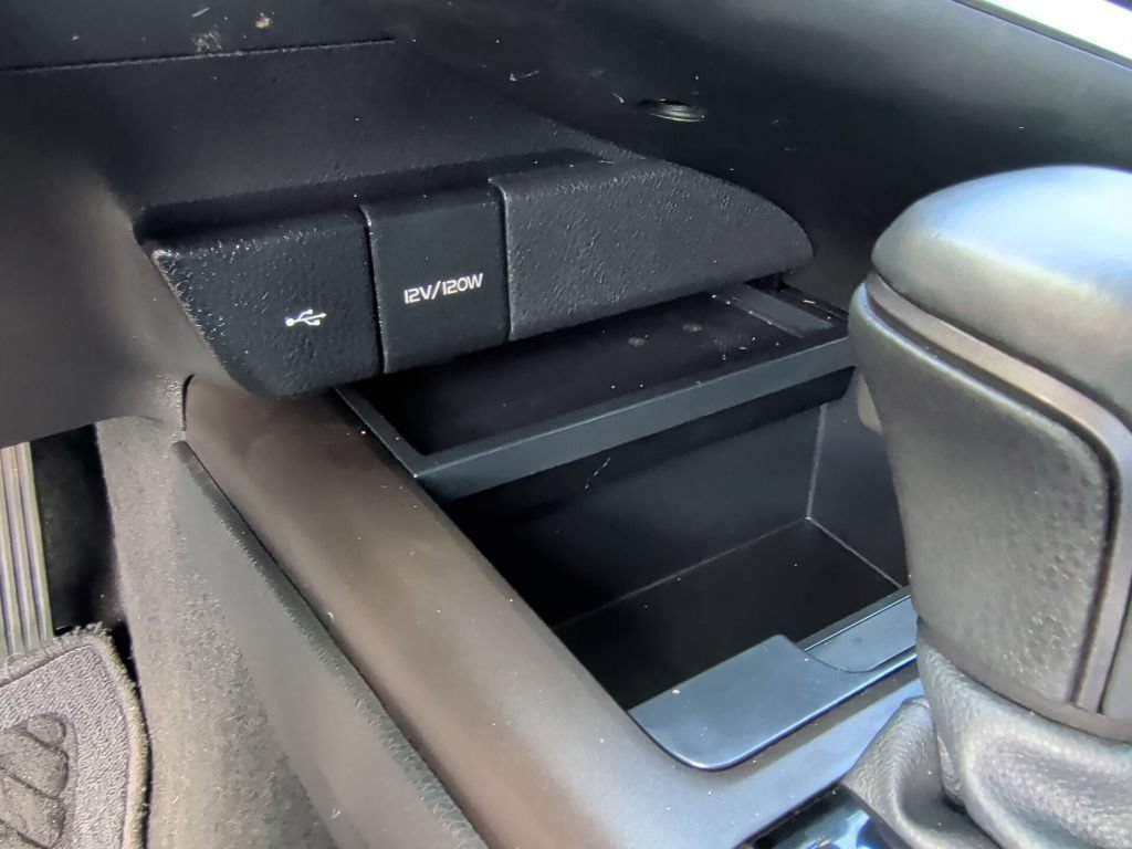 Used 2022 Toyota Camry SE FWD image 26