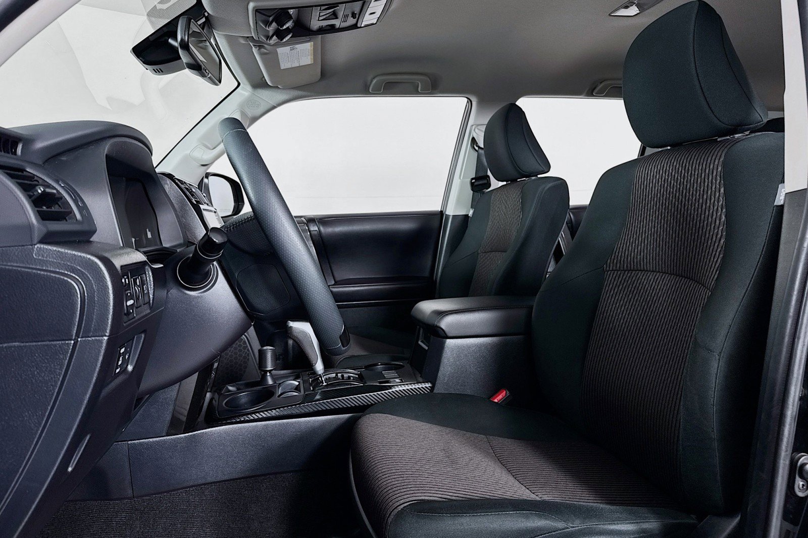 Used 2023 Toyota 4Runner TRD Off-Road image 16