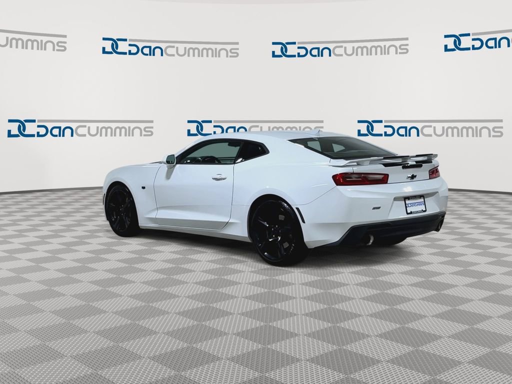 Used 2018 Chevrolet Camaro SS image 6