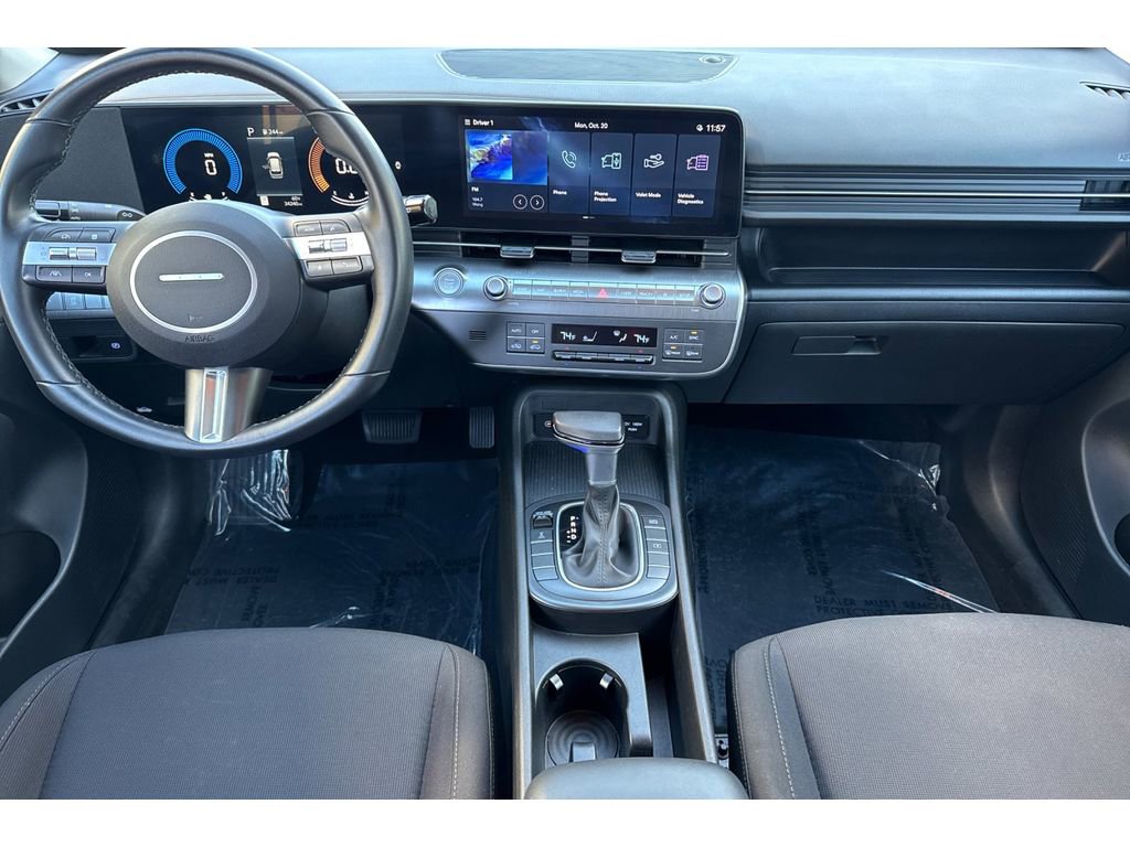 Used 2025 Hyundai Kona SEL AWD/4WD image 15
