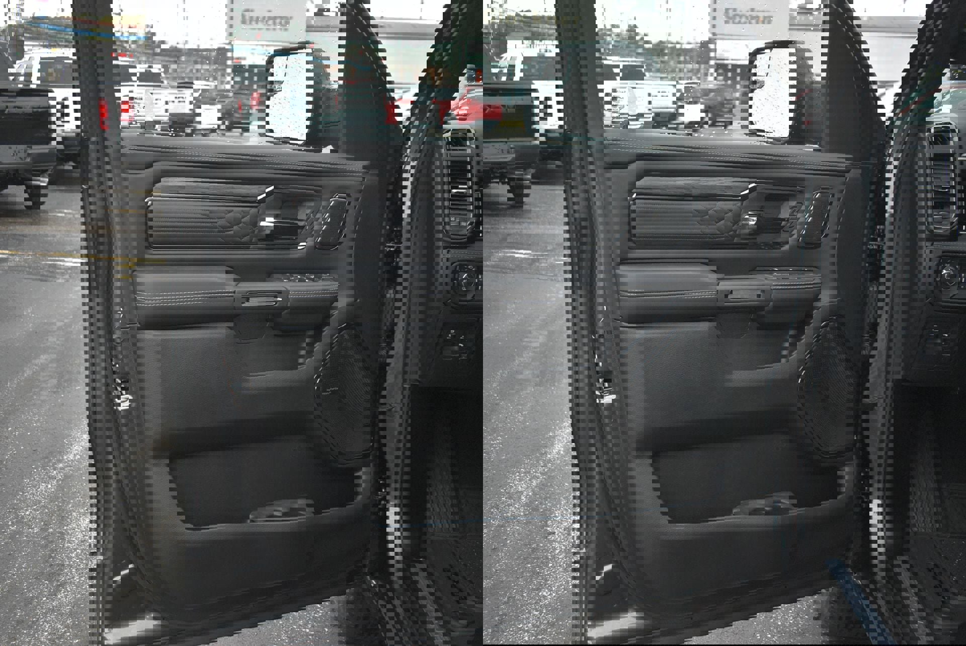 New 2026 RAM 1500 Limited image 12