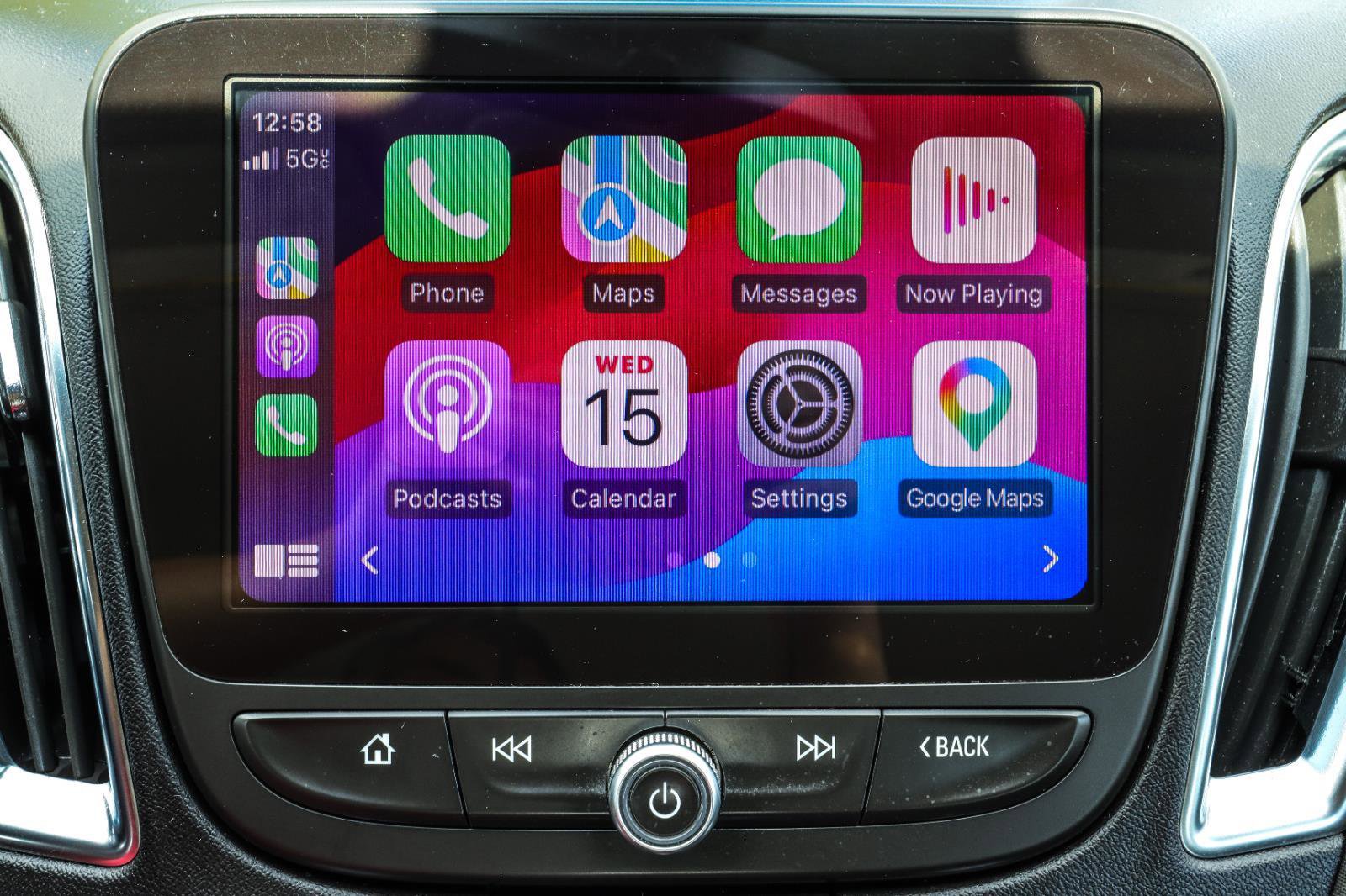 Used 2019 Chevrolet Malibu LT image 9