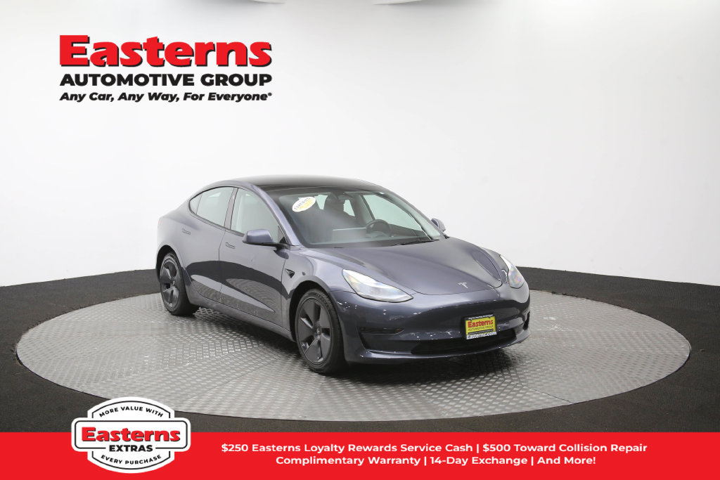Used 2023 Tesla Model 3 Standard Range RWD image 45