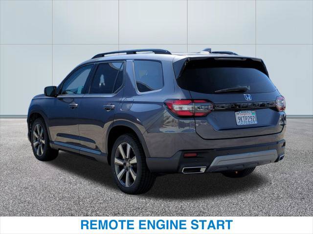 Certified 2024 Honda Pilot Touring image 9