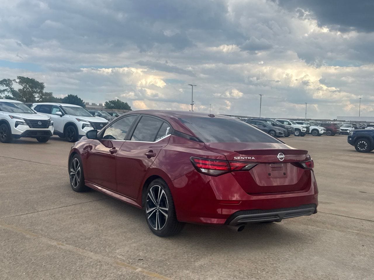 Certified 2023 Nissan Sentra SR w/ SR Premium Package FWD image 19
