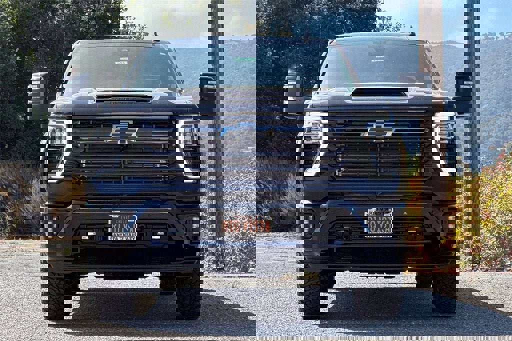 New 2025 Chevrolet Silverado 2500 High Country w/ High Country Premium Package image 9