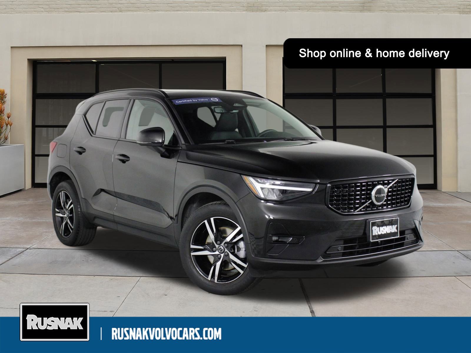 Certified 2023 Volvo XC40 B4 Plus w/ Protection Package Premier