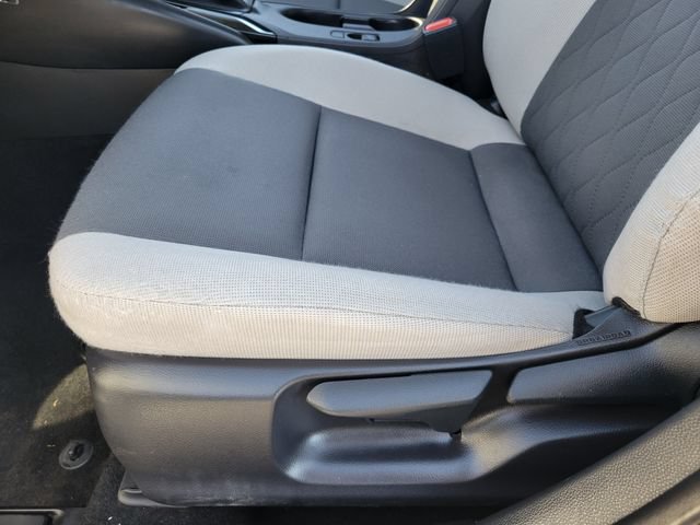 Used 2025 Toyota Corolla Hybrid Sedan FWD image 16