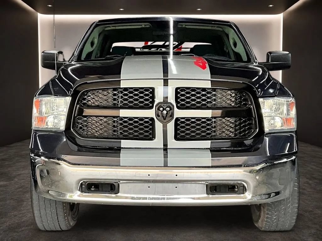 Used 2020 RAM 1500 Express w/ Express Value Package AWD/4WD image 2