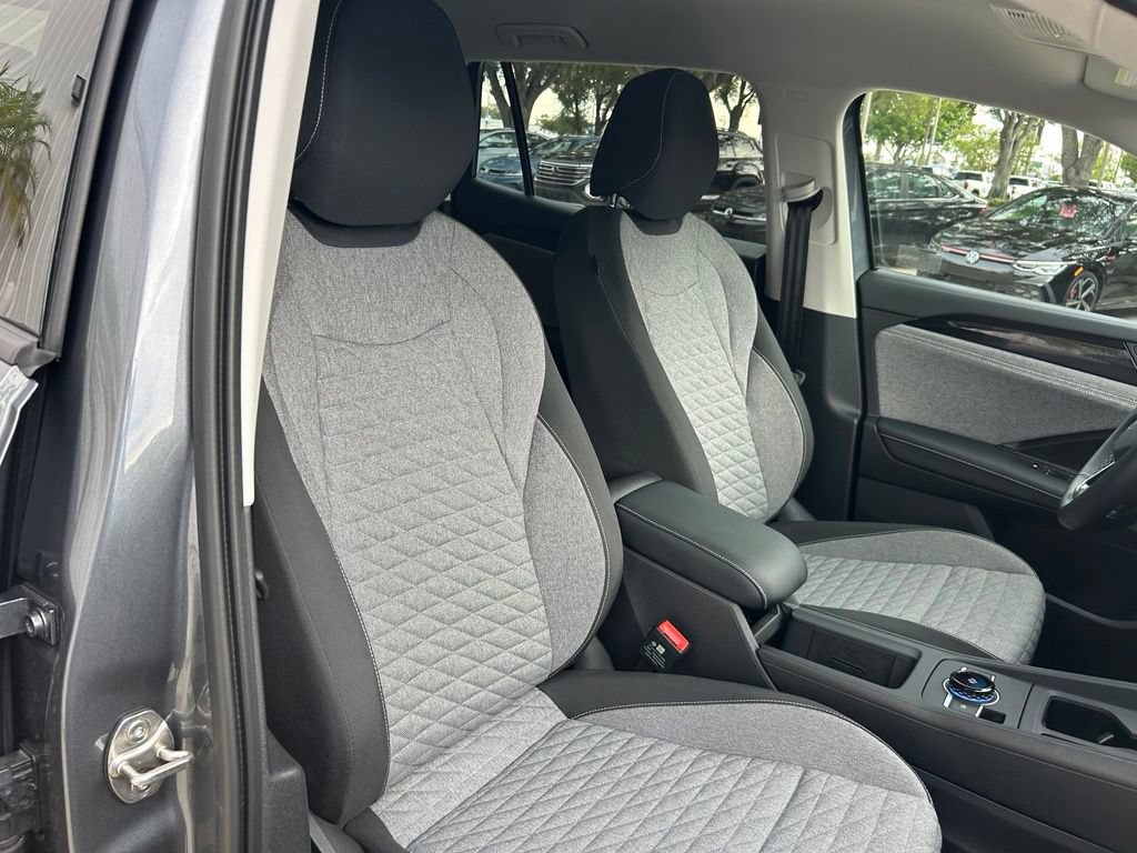Certified 2026 Volkswagen Tiguan S FWD image 34