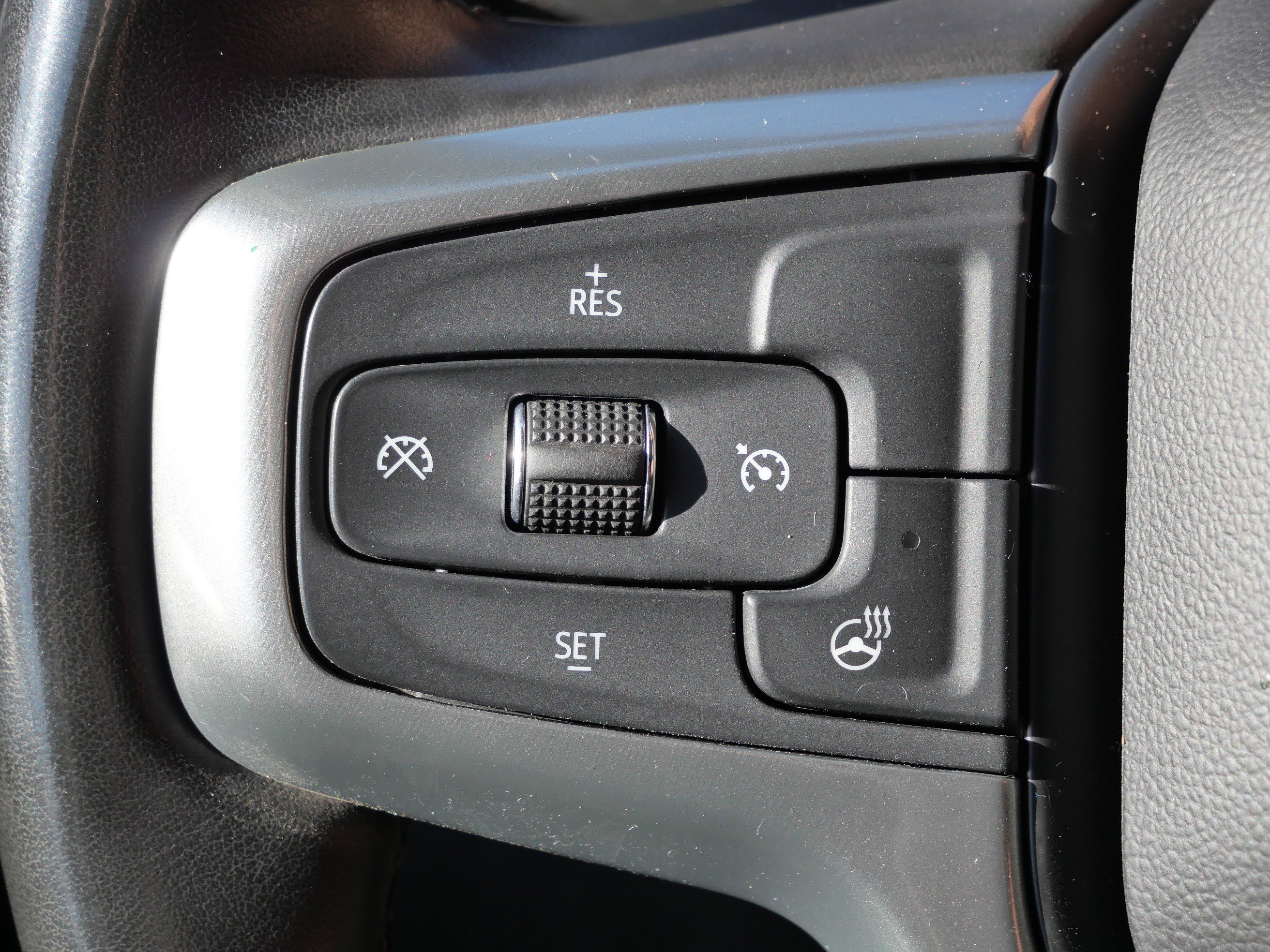 Used 2023 Chevrolet Silverado 2500 LTZ w/ LTZ Convenience Package image 24