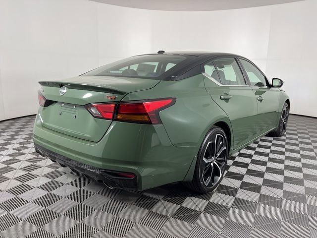New 2026 Nissan Altima 2.5 SR w/ SR Premium Package FWD image 11