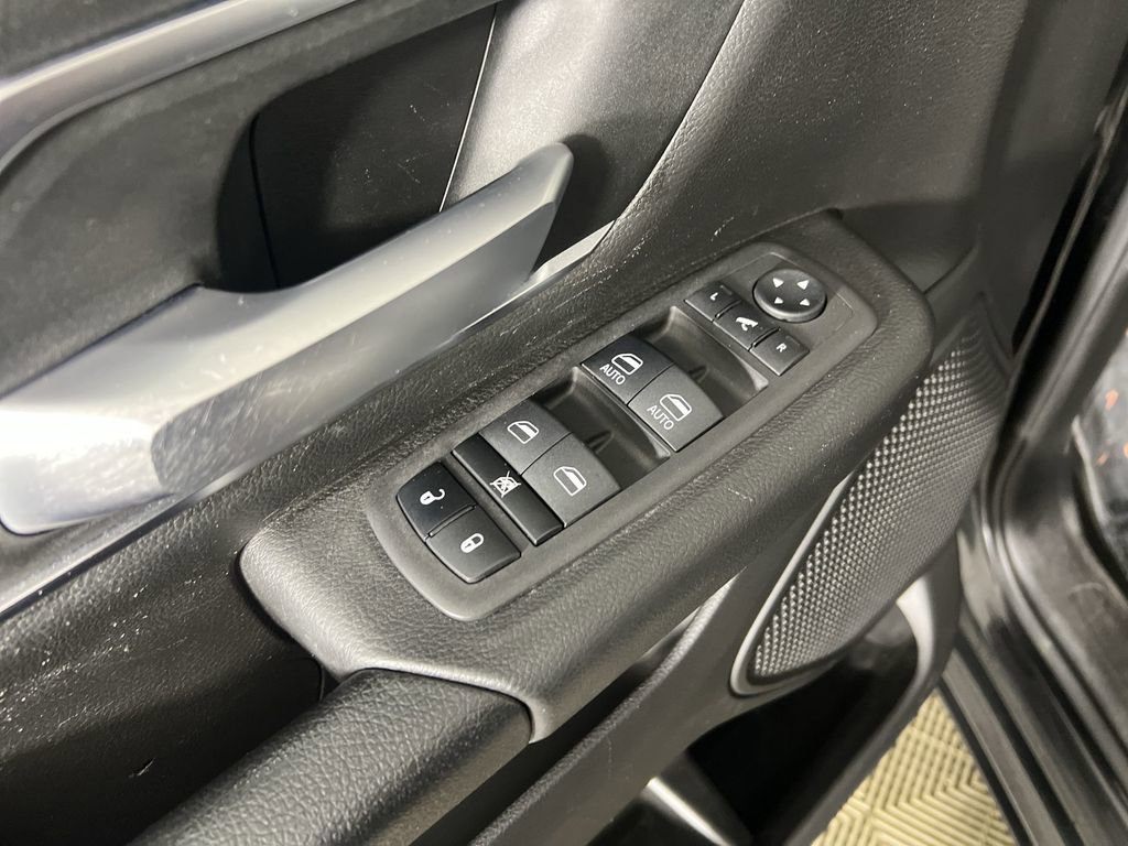 Used 2024 RAM 1500 Big Horn AWD/4WD image 22