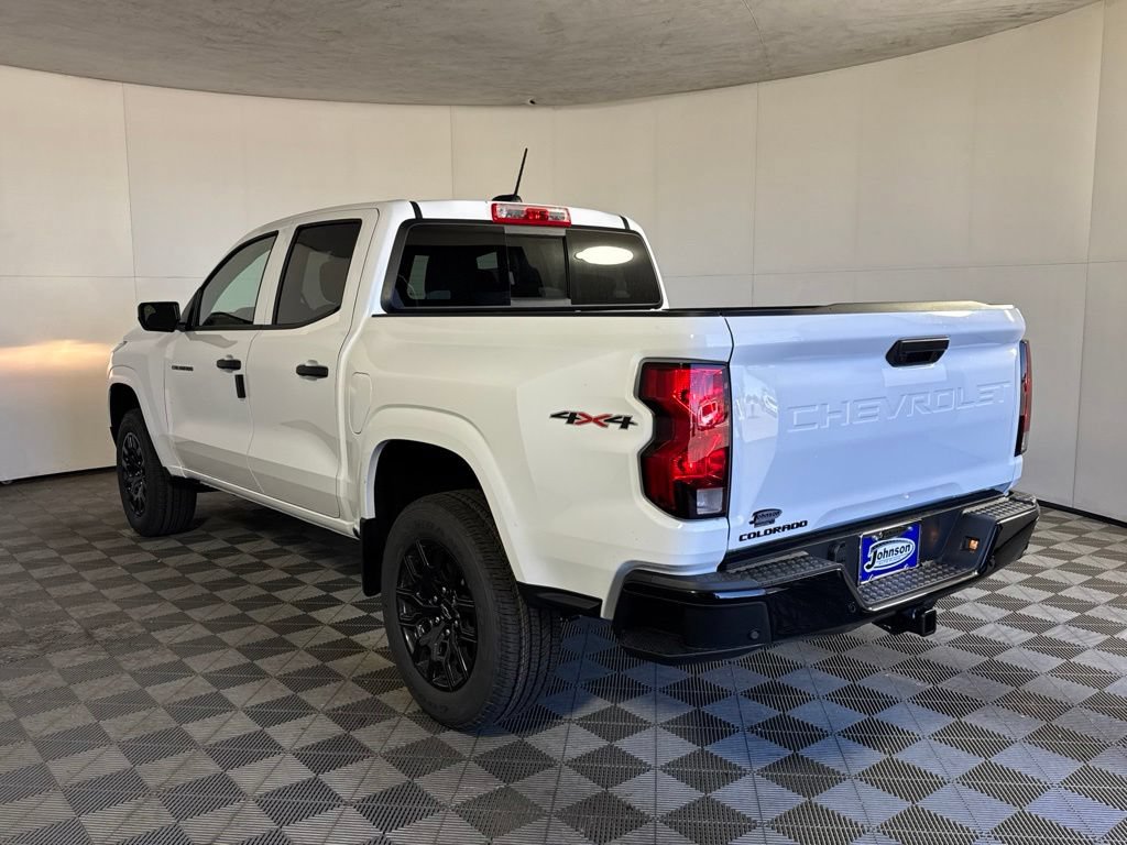 New 2026 Chevrolet Colorado W/T w/ WT Custom Package AWD/4WD image 9