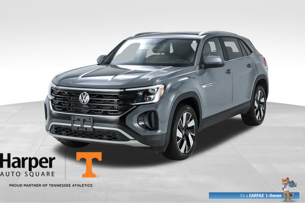 Used 2025 Volkswagen Atlas Cross Sport SE w/ Panoramic Sunroof Package