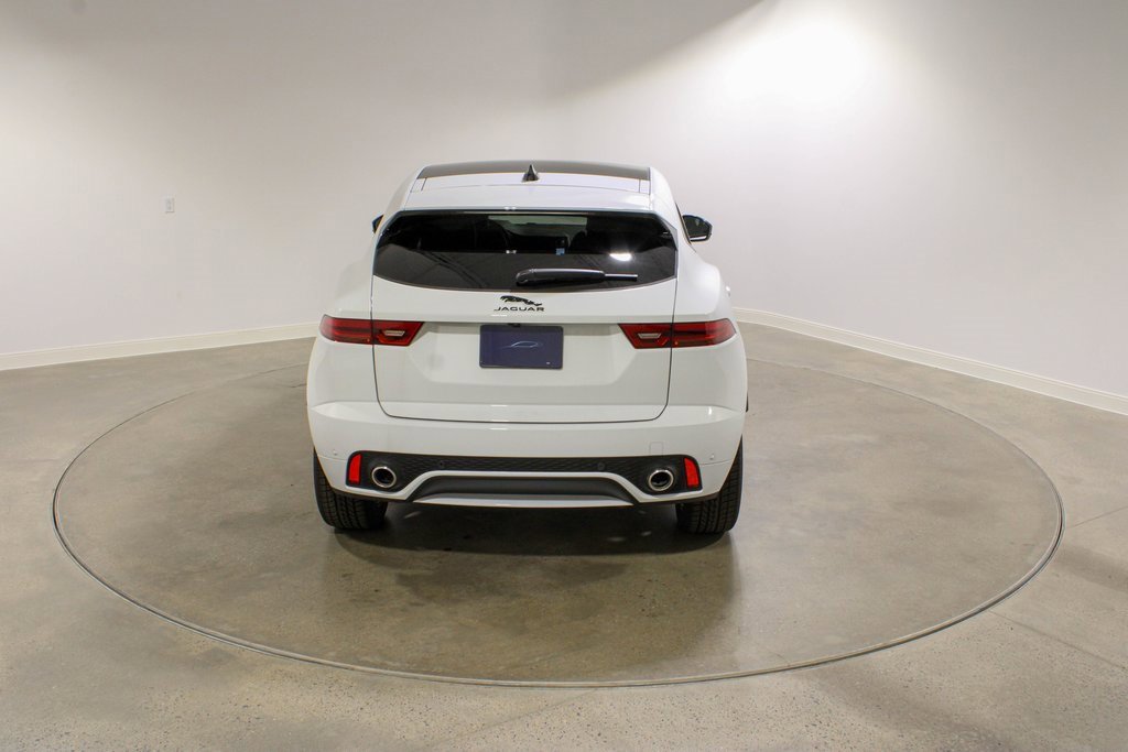 New 2024 Jaguar E-PACE R-Dynamic SE image 4