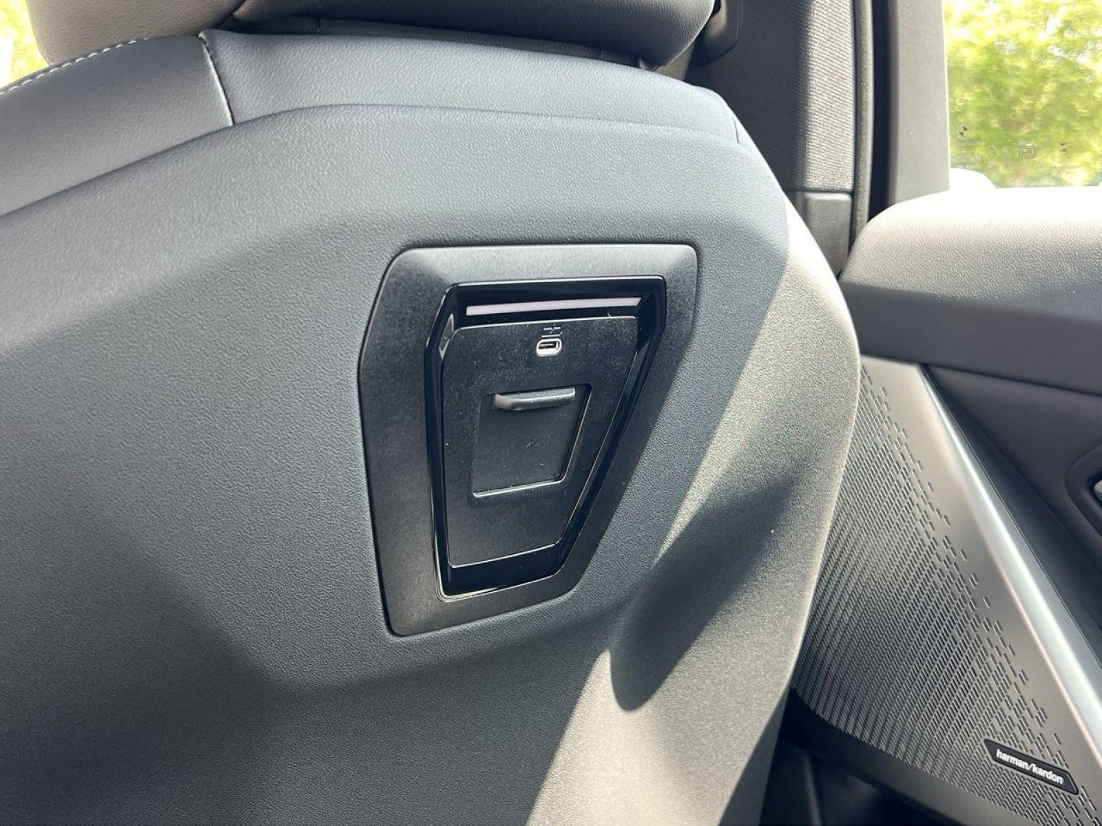 Certified 2025 BMW 530i xDrive w/ Premium Package image 29