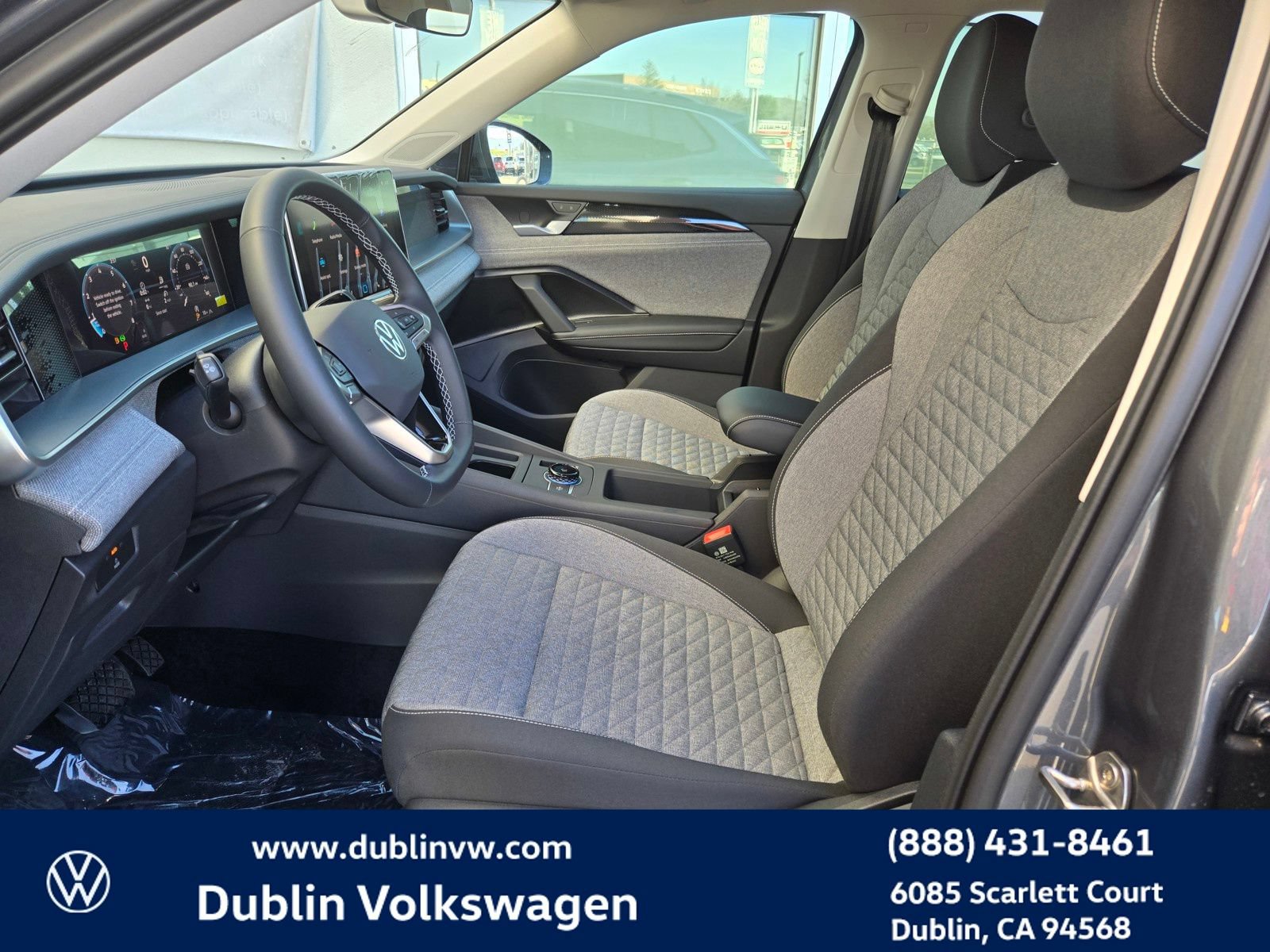 New 2026 Volkswagen Tiguan S AWD/4WD image 11