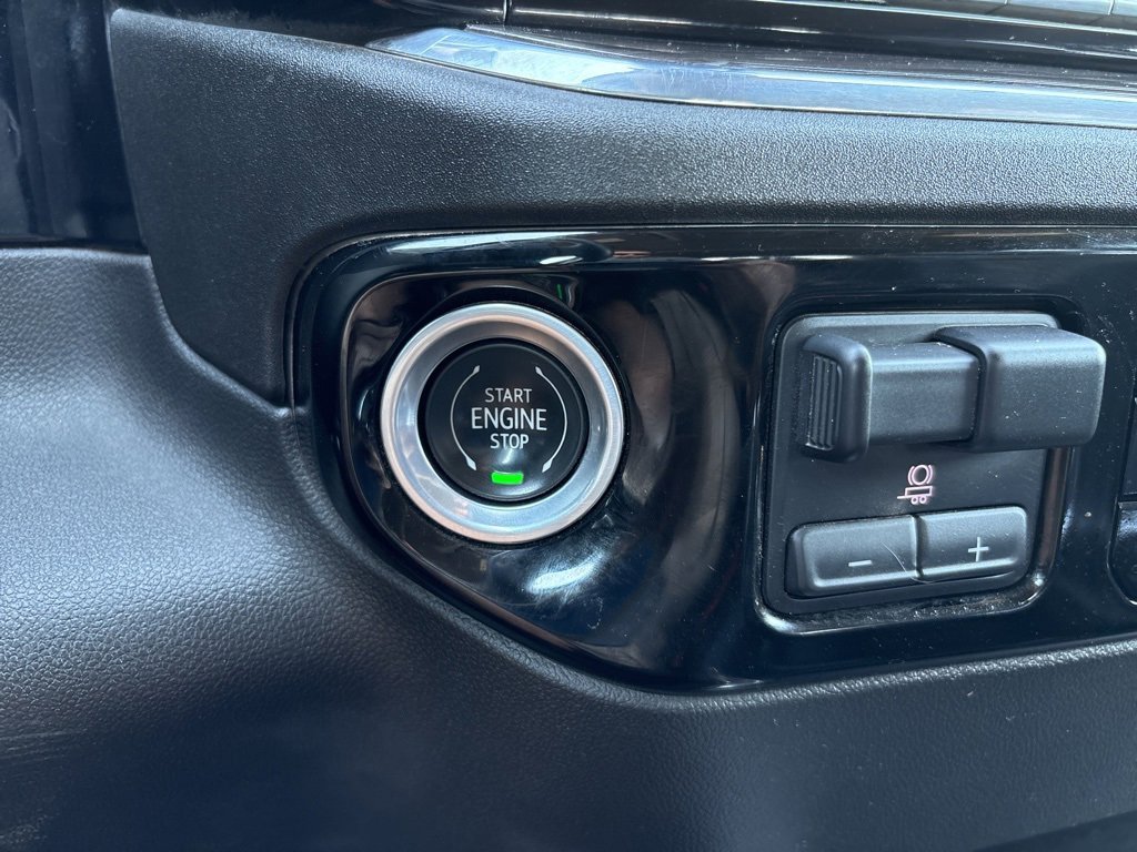 Used 2024 Chevrolet Silverado 1500 LTZ image 15