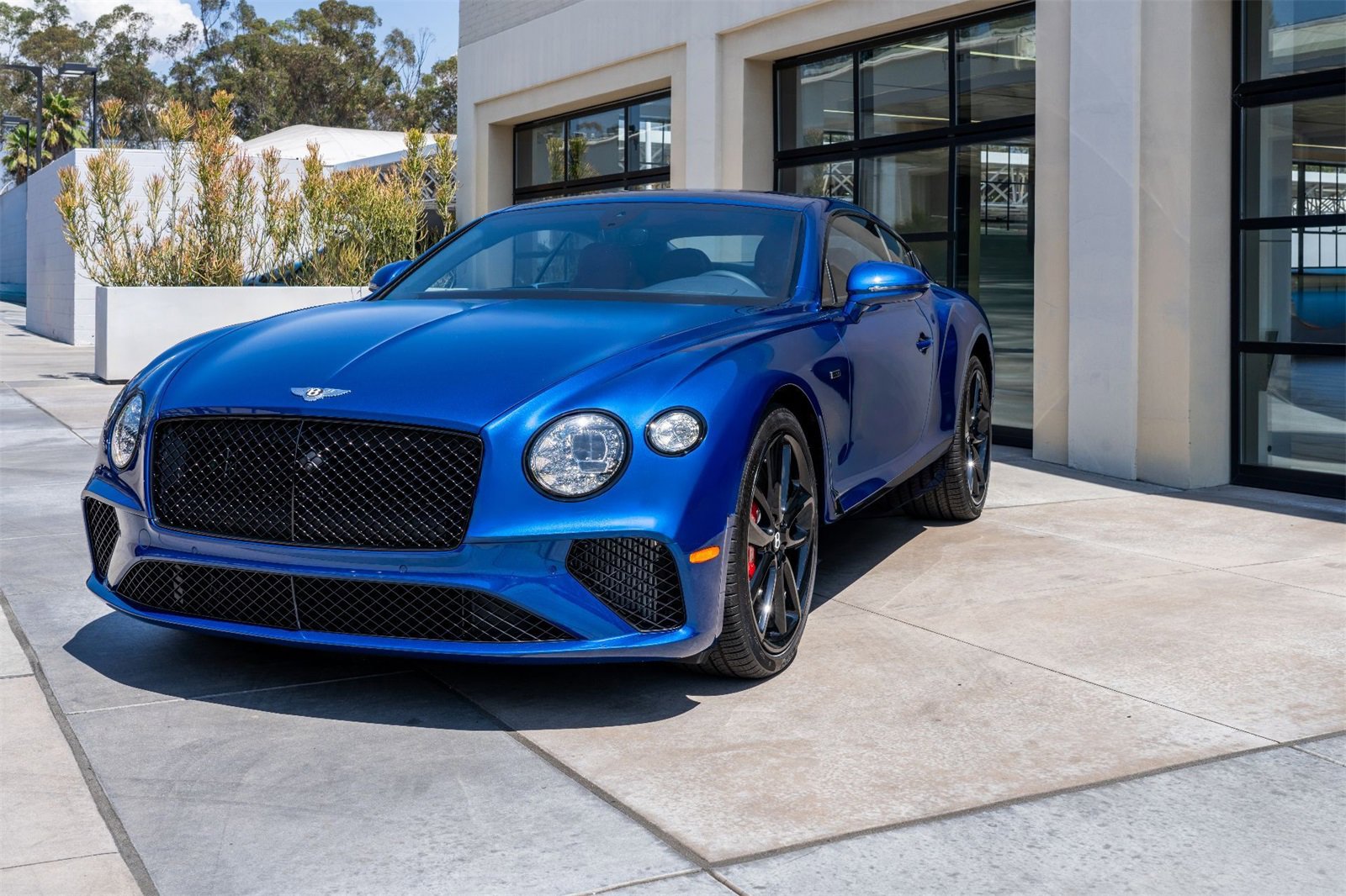 Used 2024 Bentley Continental GT V8 image 12