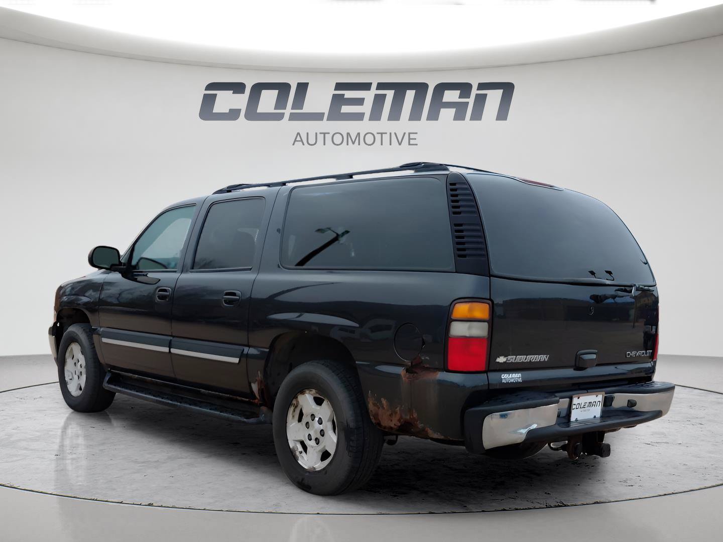 Used 2004 Chevrolet Suburban LT w/ Preferred Equipment Group AWD/4WD image 7