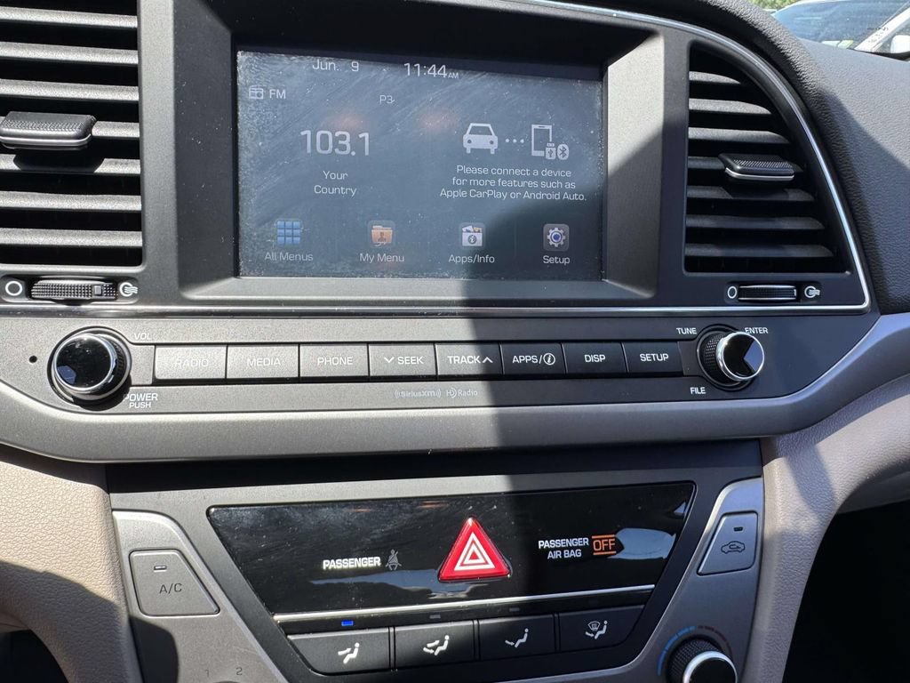 Used 2017 Hyundai Elantra SE FWD image 25