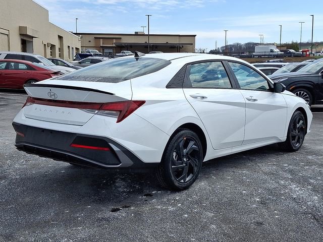 New 2026 Hyundai Elantra Sport image 4