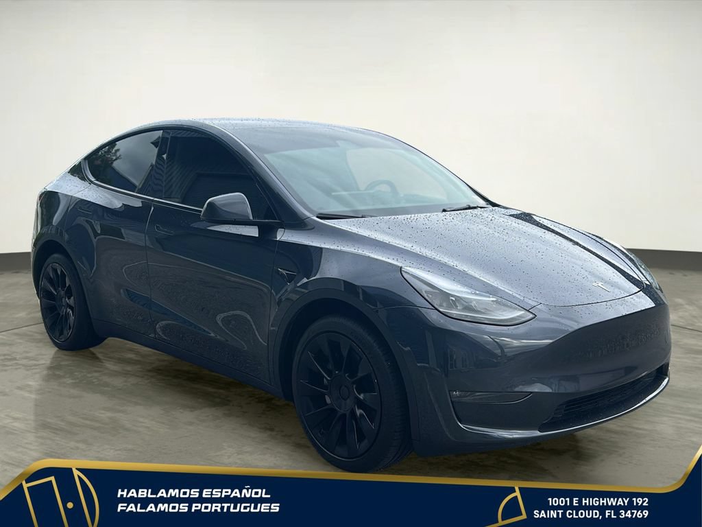 Used 2024 Tesla Model Y Long Range AWD/4WD image 8