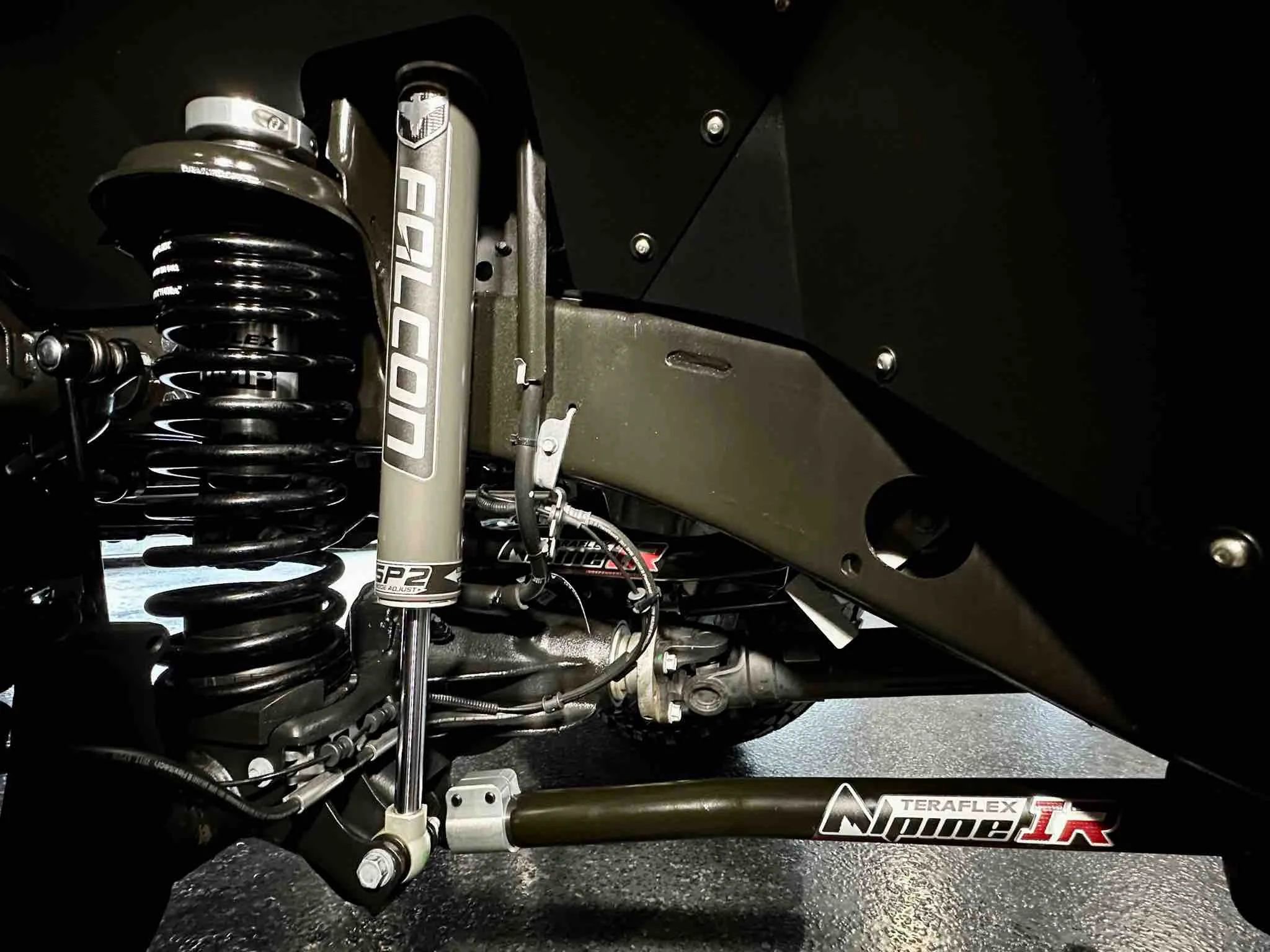 Used 2022 Jeep Wrangler Unlimited Rubicon w/ Xtreme Recon 35" Tire Package image 30