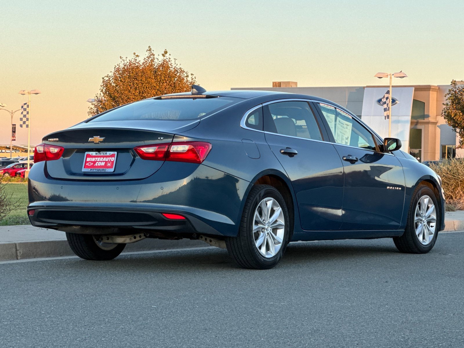 Used 2024 Chevrolet Malibu LT image 4