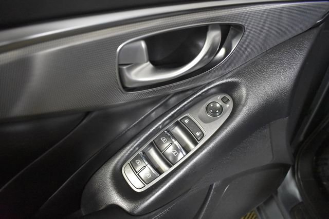 Used 2016 INFINITI Q50 Premium RWD image 7