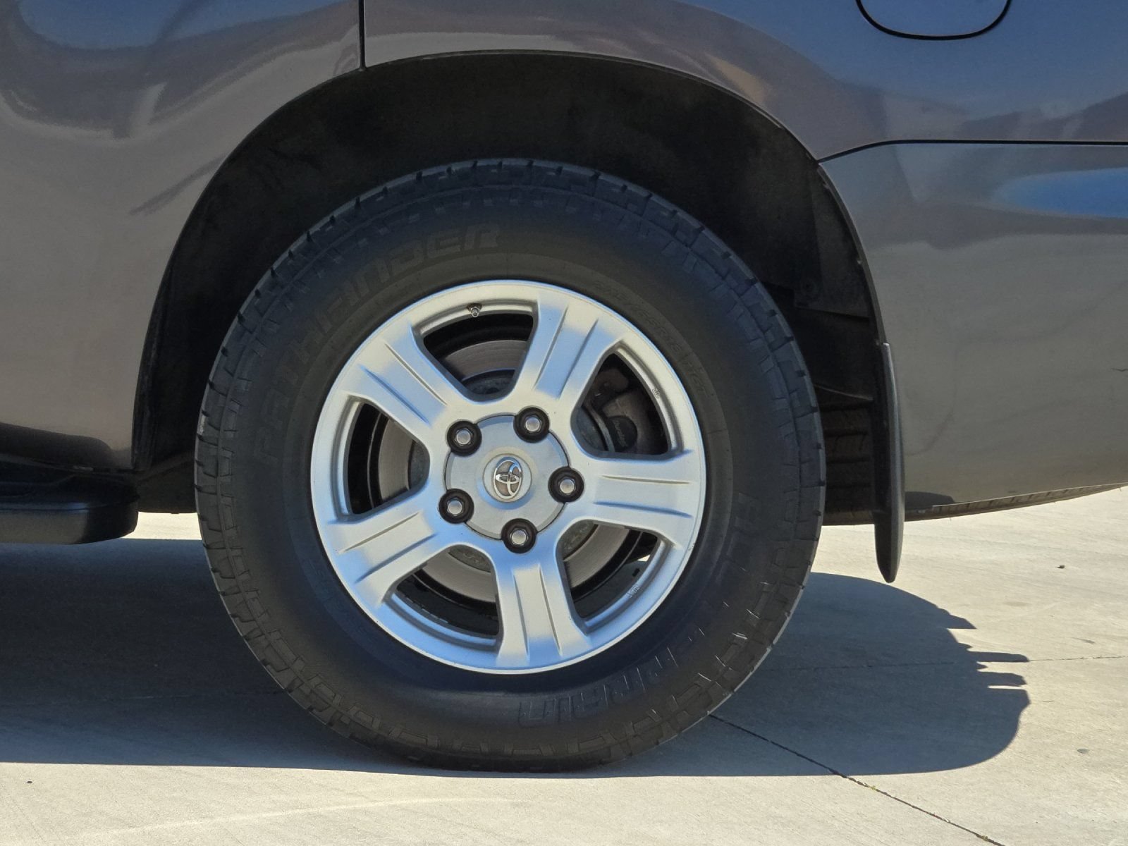 Used 2015 Toyota Sequoia SR5 RWD image 25