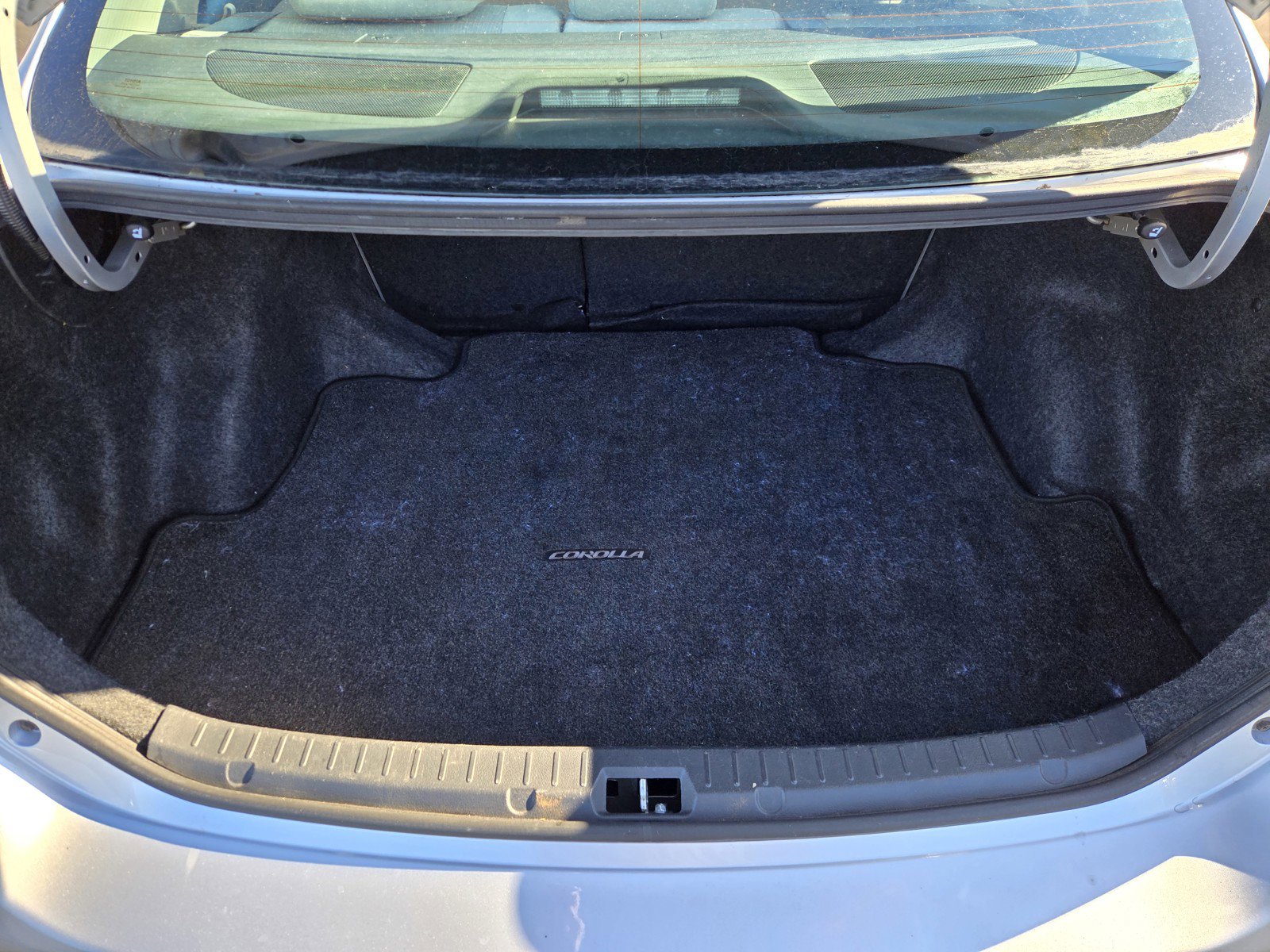 Used 2012 Toyota Corolla LE image 27