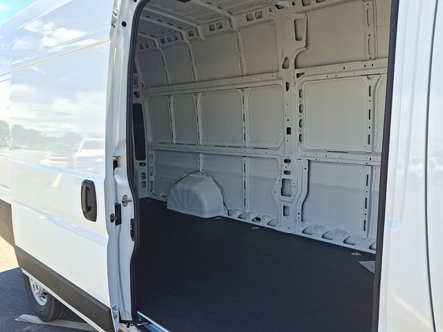 New 2026 RAM ProMaster 3500 w/ Advanced Safety Group FWD image 5