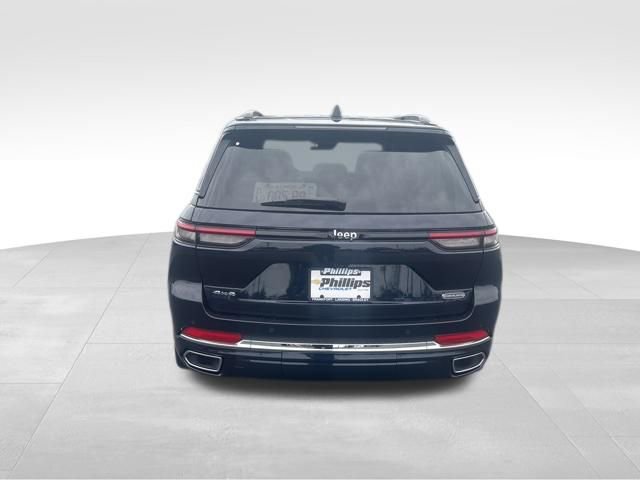 Used 2023 Jeep Grand Cherokee Overland w/ MOPAR Finishing Package AWD/4WD image 3