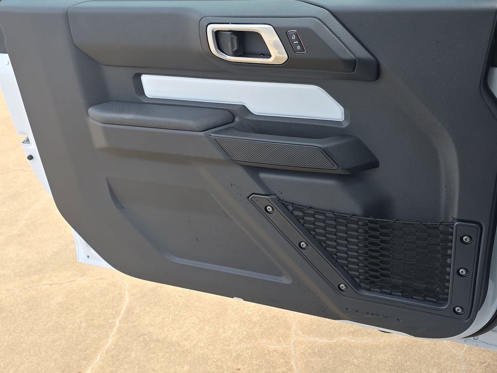 New 2025 Ford Bronco 2-Door image 31