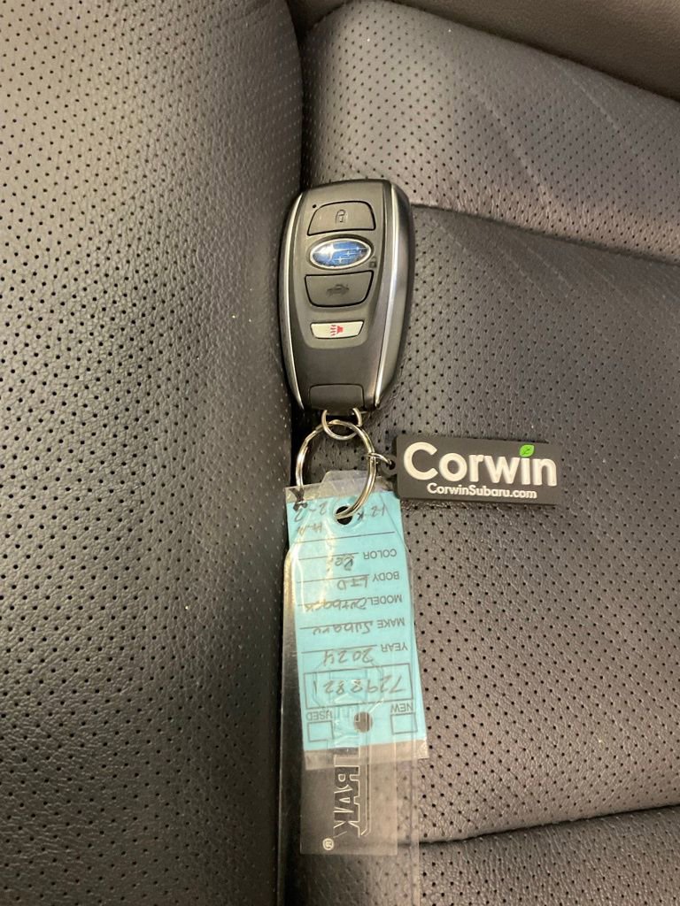 Used 2024 Subaru Outback Limited image 38